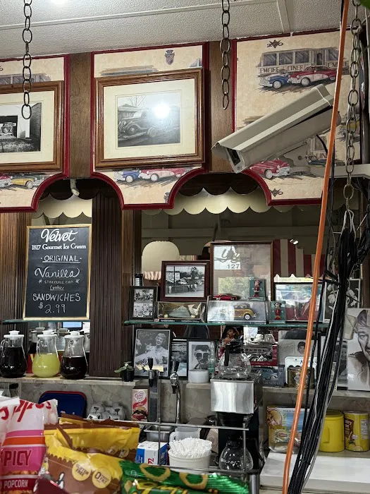 Yogi's Hoagies & Dairy Bar Picture 3
