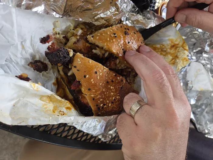 Ray Ray's Hog Pit Clintonville Picture 2