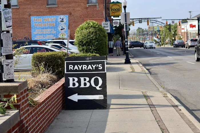 Ray Ray's Hog Pit Clintonville Picture 1
