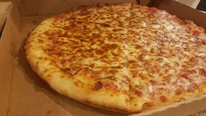 Zanzis Pizza Grove City Picture 5