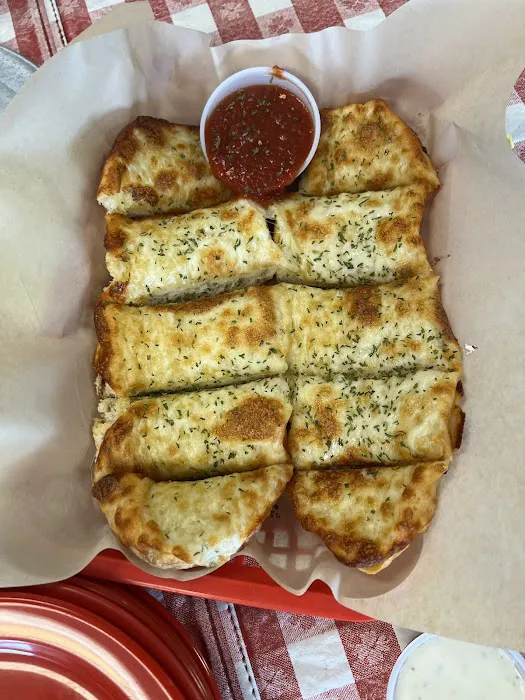 Minelli's Pizza Picture 8