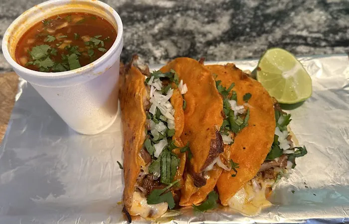Tacos El Mitote Picture 1
