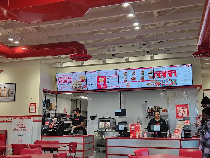 Freddy's Frozen Custard & Steakburgers Picture 1