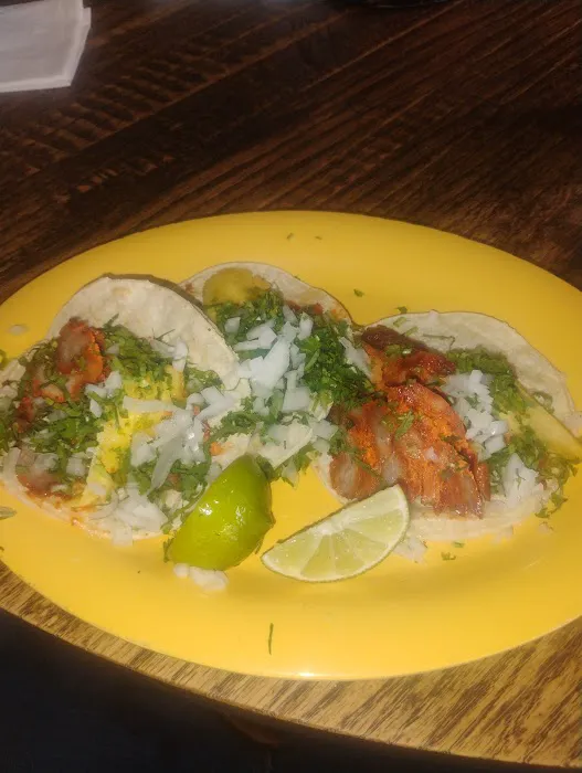 Los Guachos Picture 5