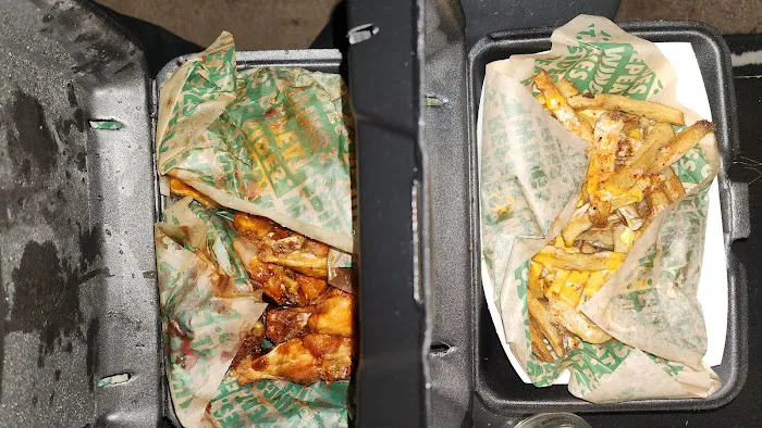 Wingstop Picture 9