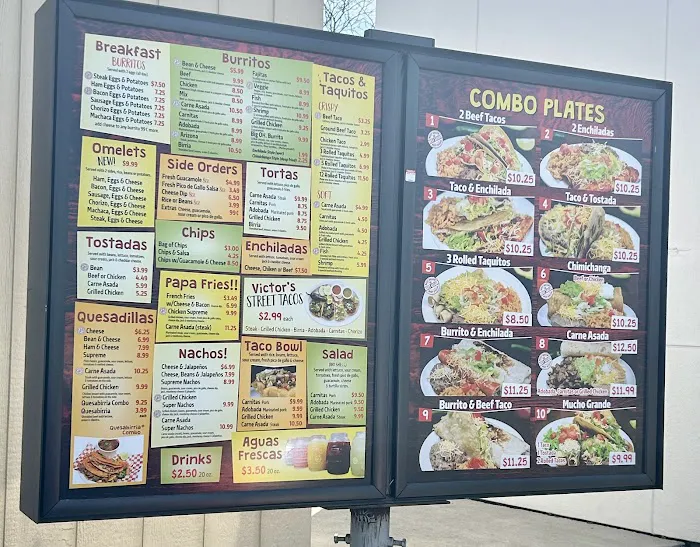 Victor’s Tacos Picture 4