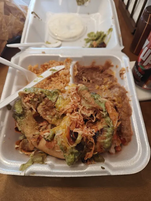Victor’s Tacos Picture 5