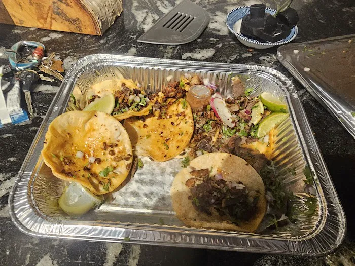Casa Hacienda Birrieria & Taco Shop Picture 6