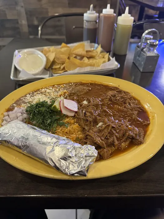 Casa Hacienda Birrieria & Taco Shop Picture 8