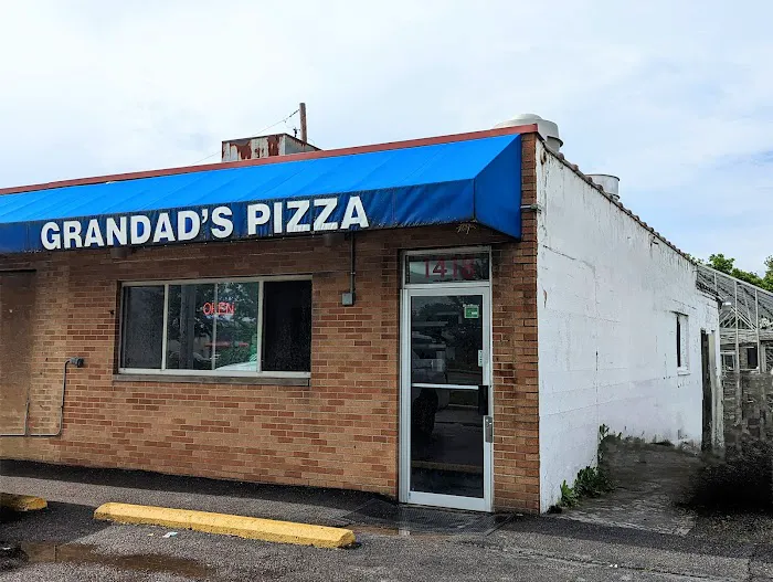 Grandad's Pizza Morse Rd Picture 10