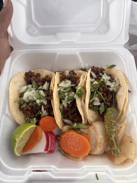 Taqueria Los Caporales Picture 1