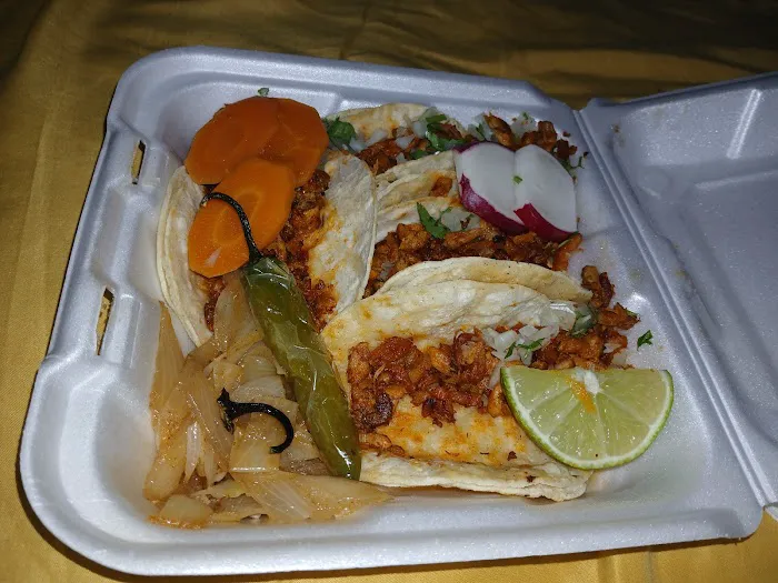 Taqueria Los Caporales Picture 9