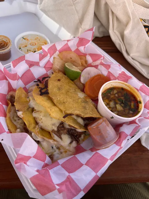 Taqueria Los Caporales Picture 8