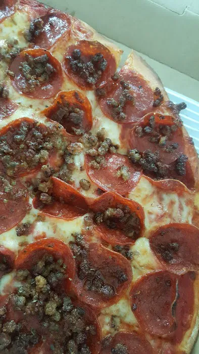 Flyers Pizza Grove City North Picture 9