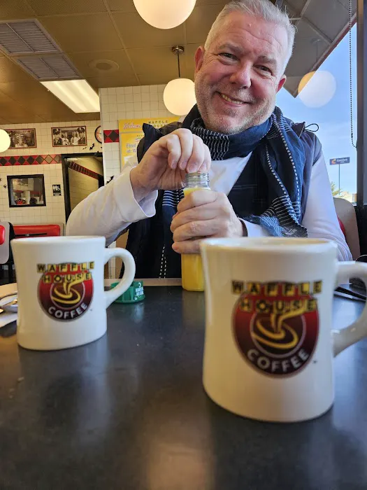 Waffle House Picture 1