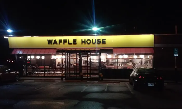 Waffle House Picture 4
