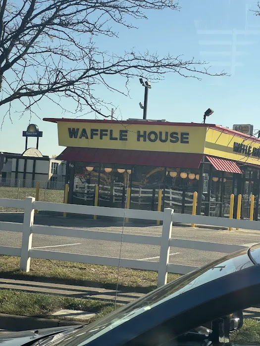 Waffle House Picture 5