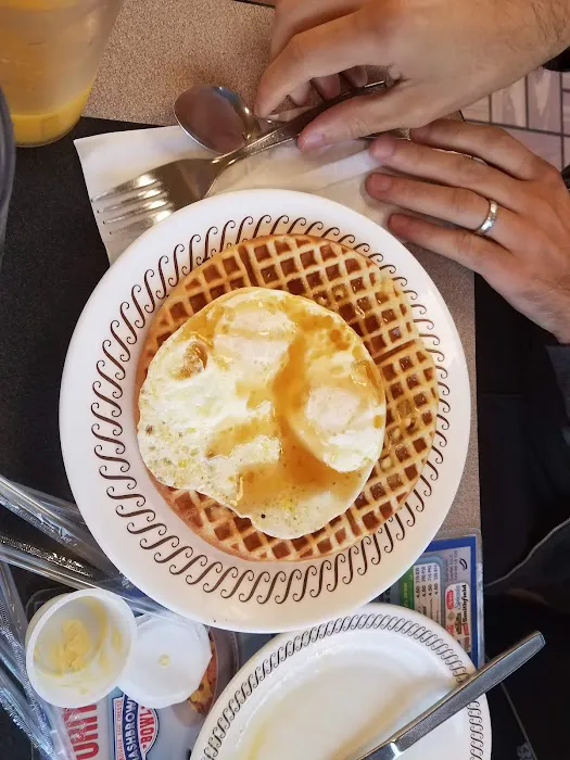 Waffle House Picture 10