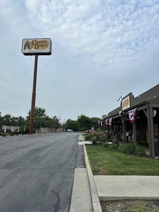 Cracker Barrel Old Country Store Picture 6