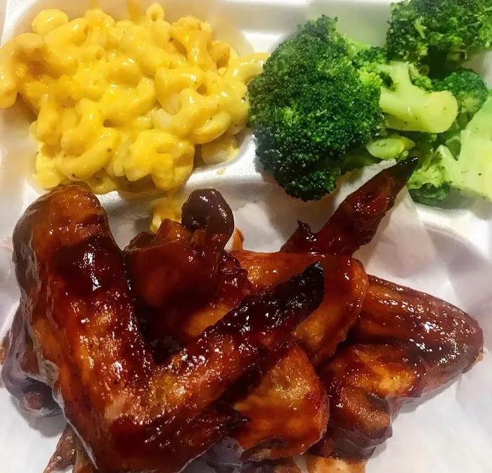 LB's Golden Fried Fish & Chicken Picture 10