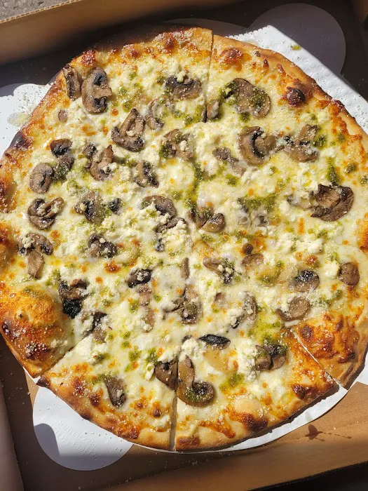 Bazemore Pizza Company Picture 4