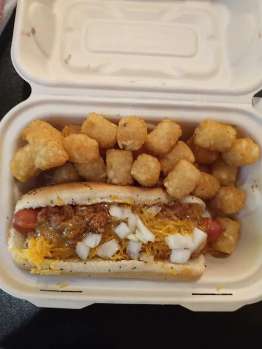 Dirty Frank's Hot Dog Palace Picture 6