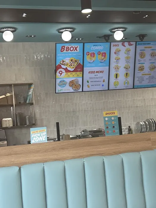 Barrio Burrito Bar Picture 6