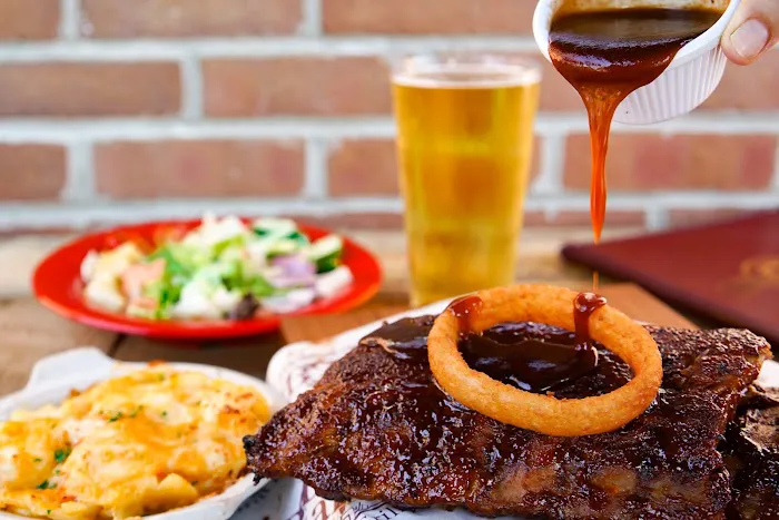 Beer Barrel Pizza & Grill Picture 5