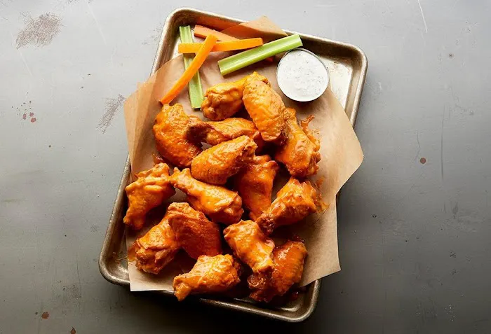 Buffalo Wild Wings Picture 9