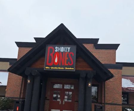 Smokey Bones Columbus (Easton)