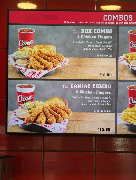 Raising Cane's Chicken Fingers Picture 8