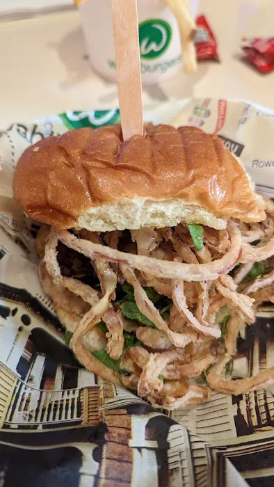 Wahlburgers Picture 9