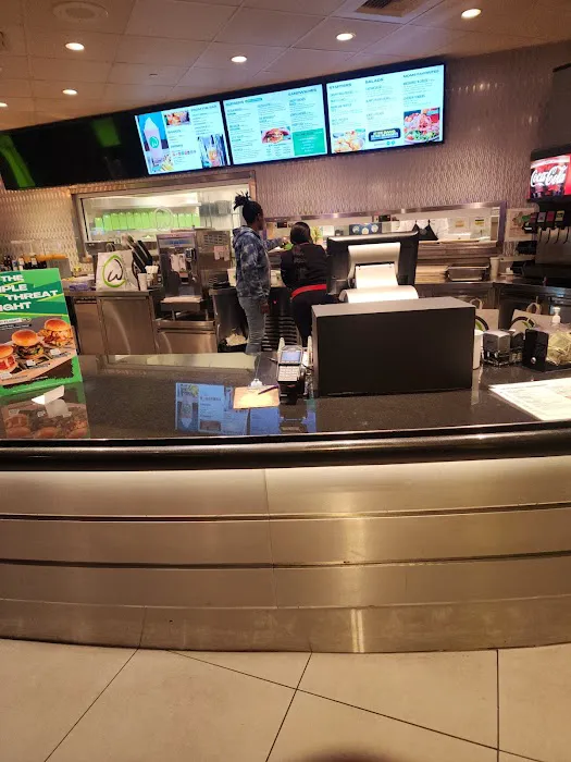 Wahlburgers Picture 8