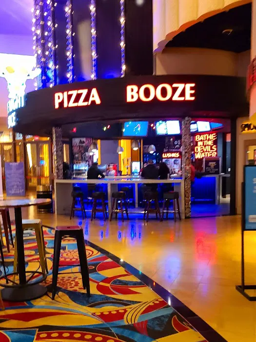 Mikey's Late Night Slice Picture 2