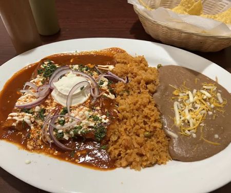 3 Amigos Mexican Grill