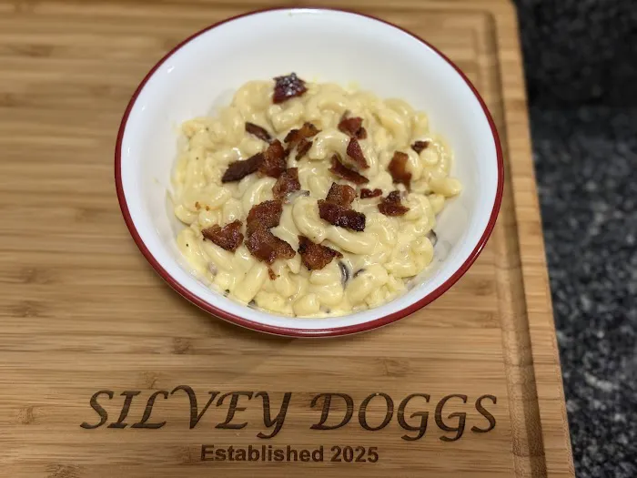 Silvey Doggs Picture 7