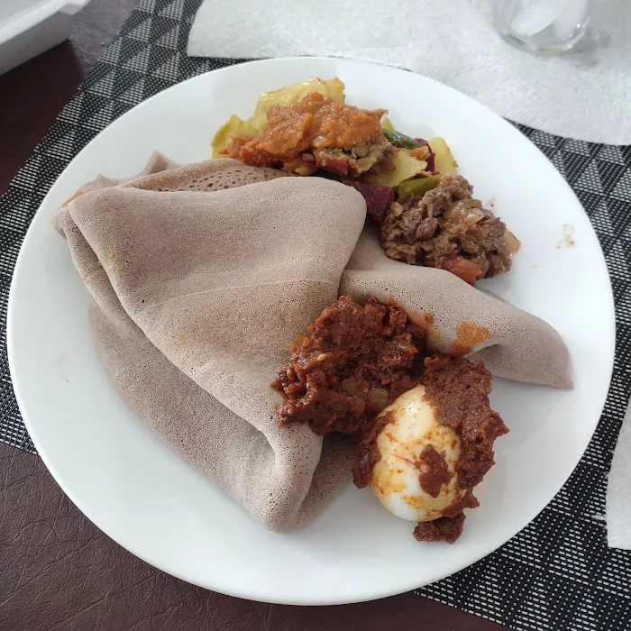 Admas Eritrean And Ethiopian Restaurant And Bar Picture 4