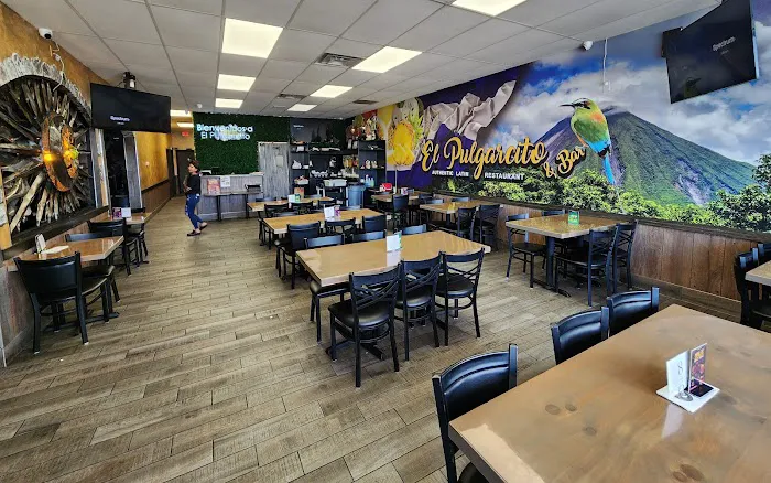EL PULGARCITO Salvadoran Latin Restaurant Picture 6