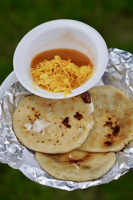 Pupuseria El Gran Sabor Picture 1