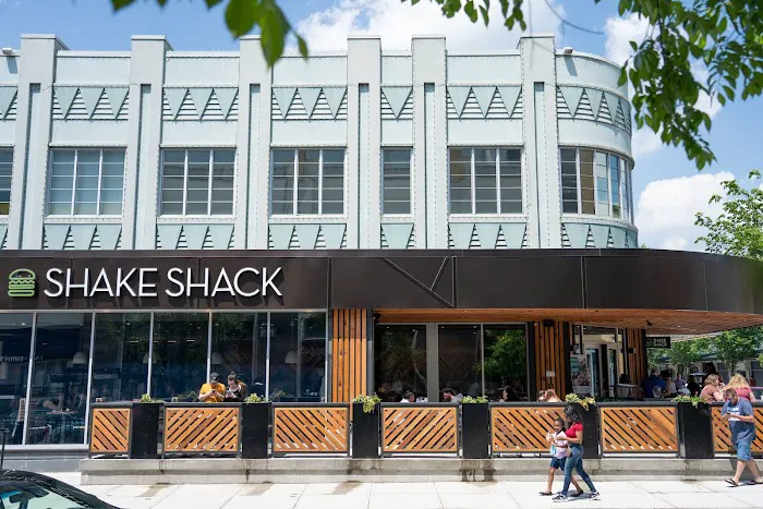 Shake Shack Easton Town Center Picture 10