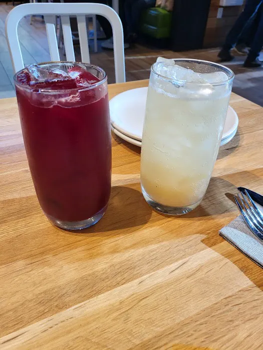 True Food Kitchen Picture 6