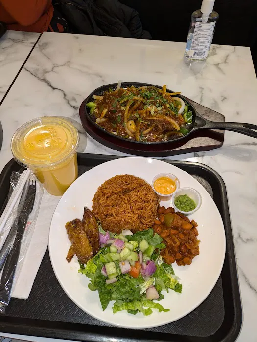 AFRA GRILL EXPRESS @ Easton | AFRICAN & SOMALI CUISINE Picture 3