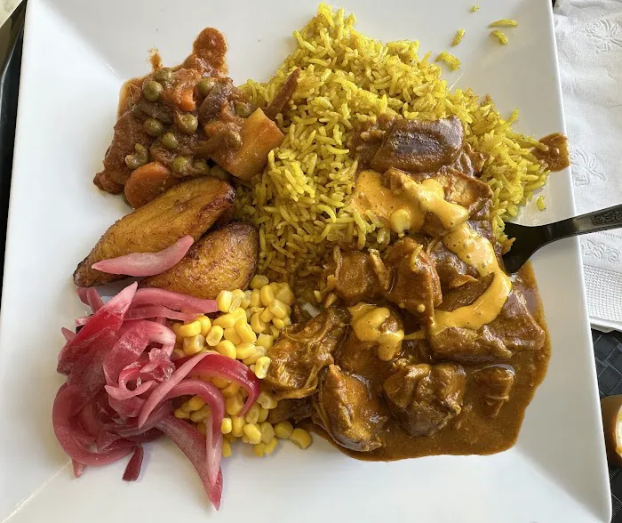 AFRA GRILL EXPRESS @ Easton | AFRICAN & SOMALI CUISINE Picture 7