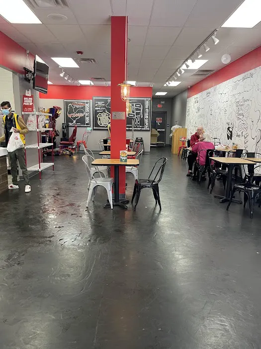 Charleys Cheesesteaks and Wings Picture 5