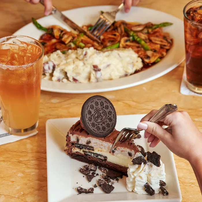 The Cheesecake Factory Picture 8