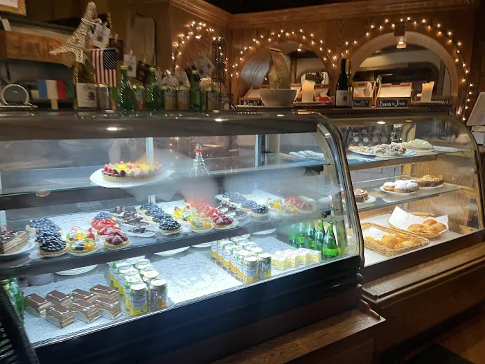 La Chatelaine French Bakery and Bistro Picture 2