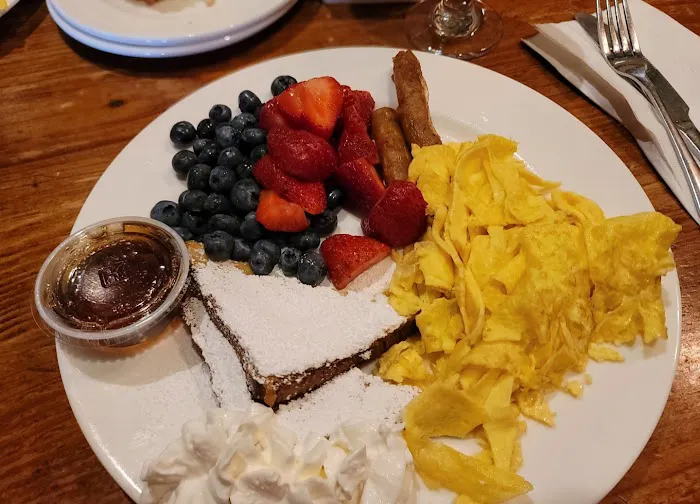 La Chatelaine French Bakery and Bistro Picture 8