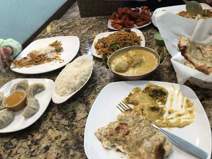 Everest Cuisine Picture 2