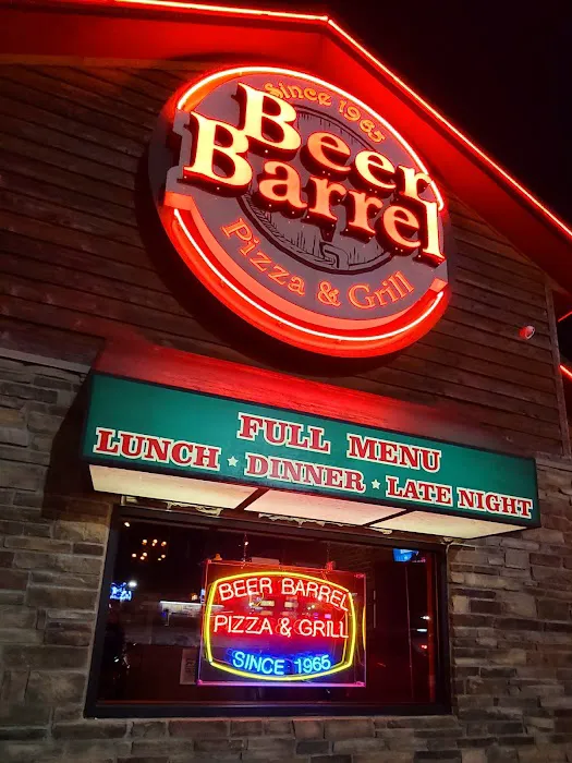 Beer Barrel Pizza & Grill Picture 2