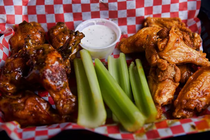 Nasty's Sports Bar & Restaurant Picture 10